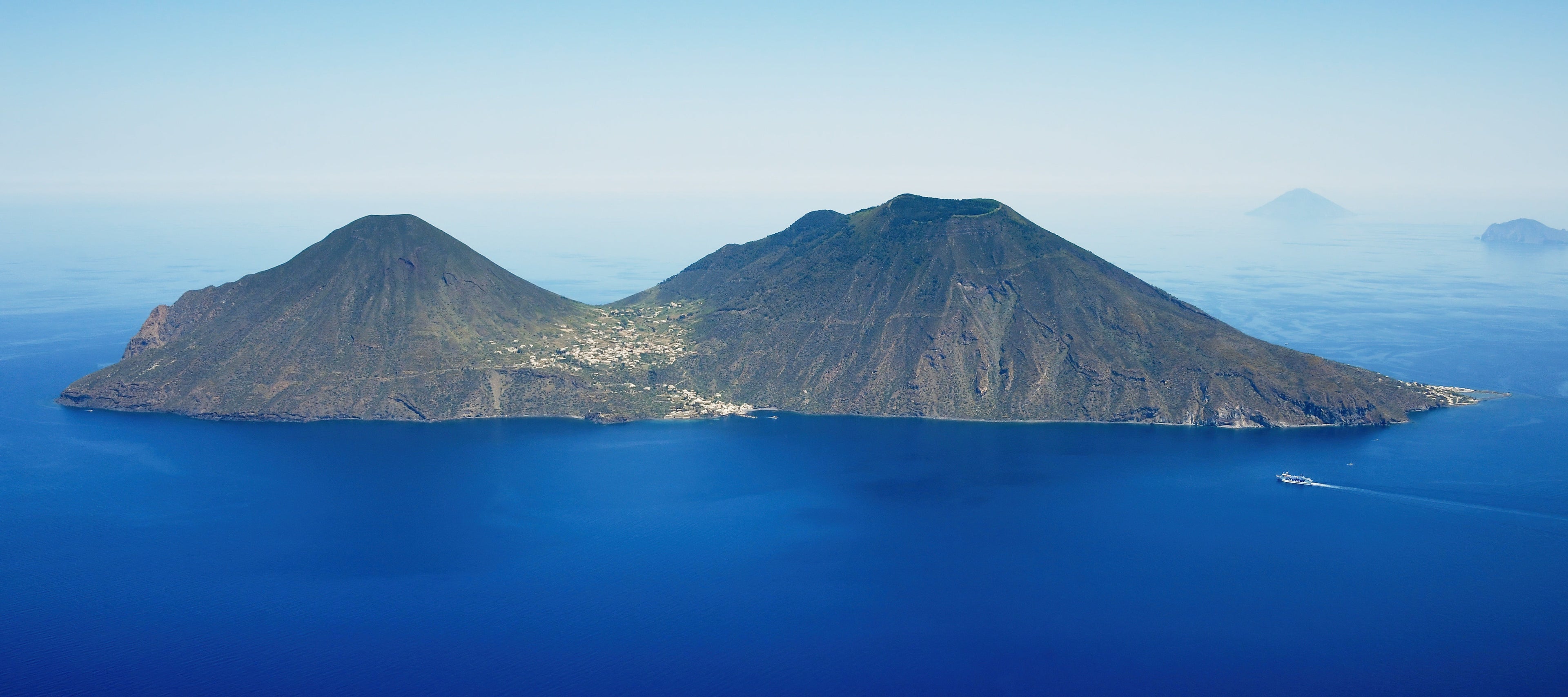 Capperi delle Isole Eolie